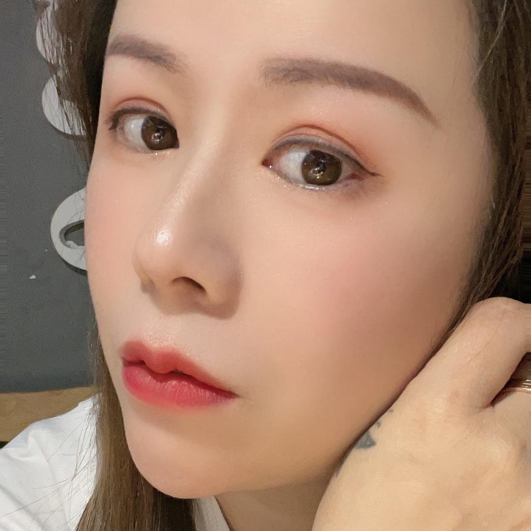 伊人