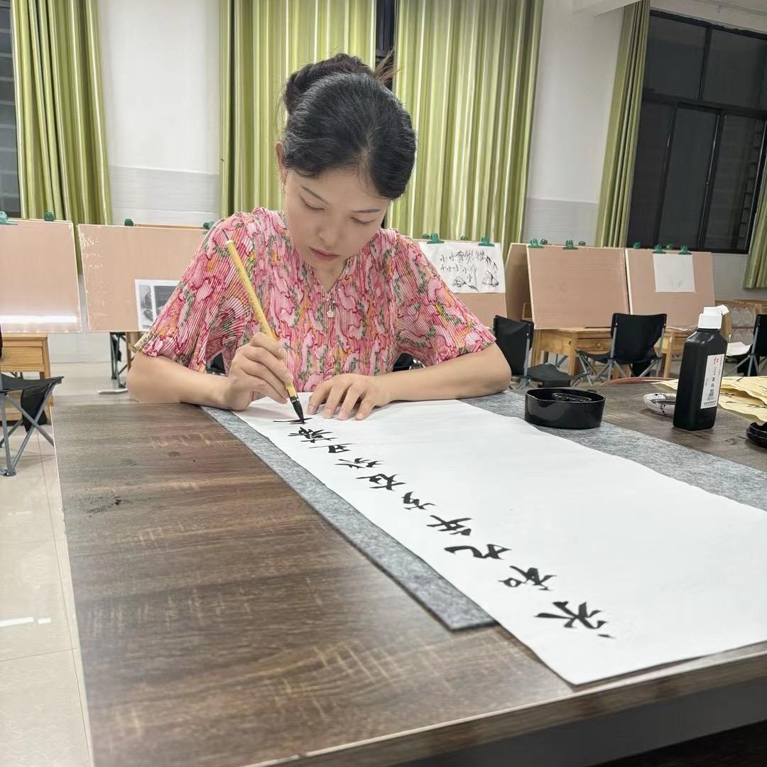 颍河高级中学史老师