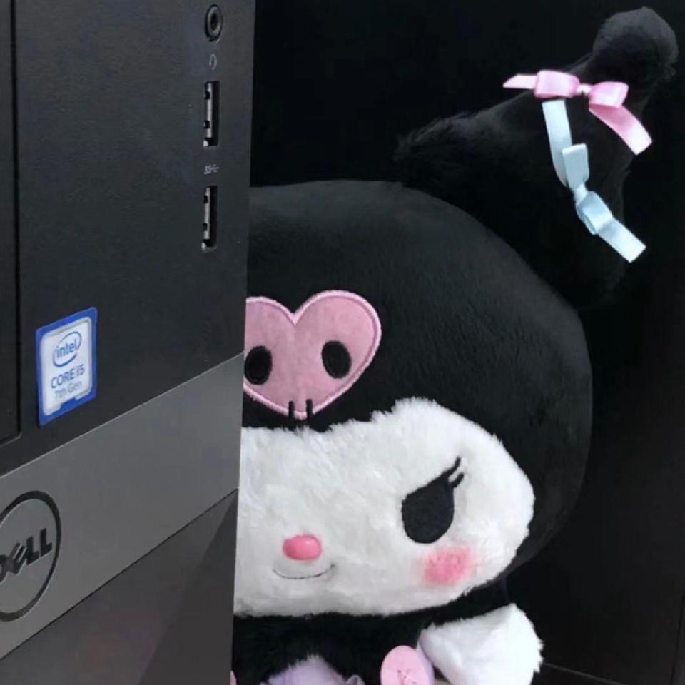 让她一个人呆会儿