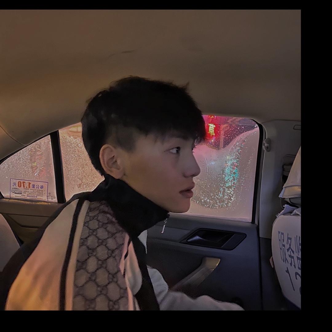 这不合适吧大姐