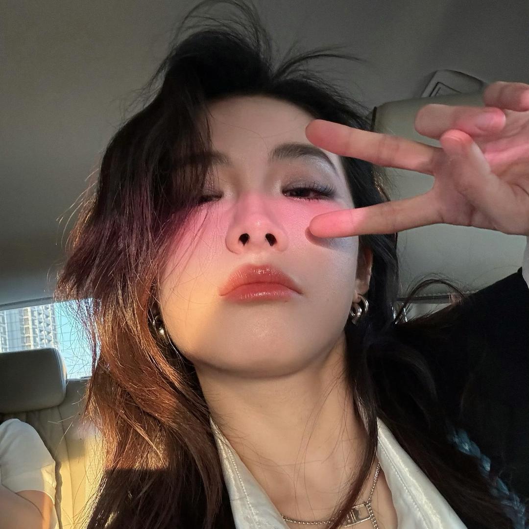 邓栗俊🎤