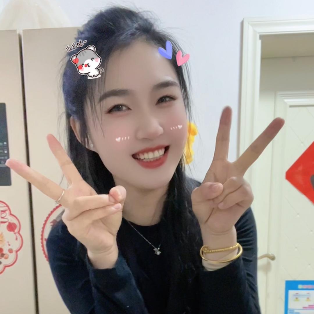 莹莹