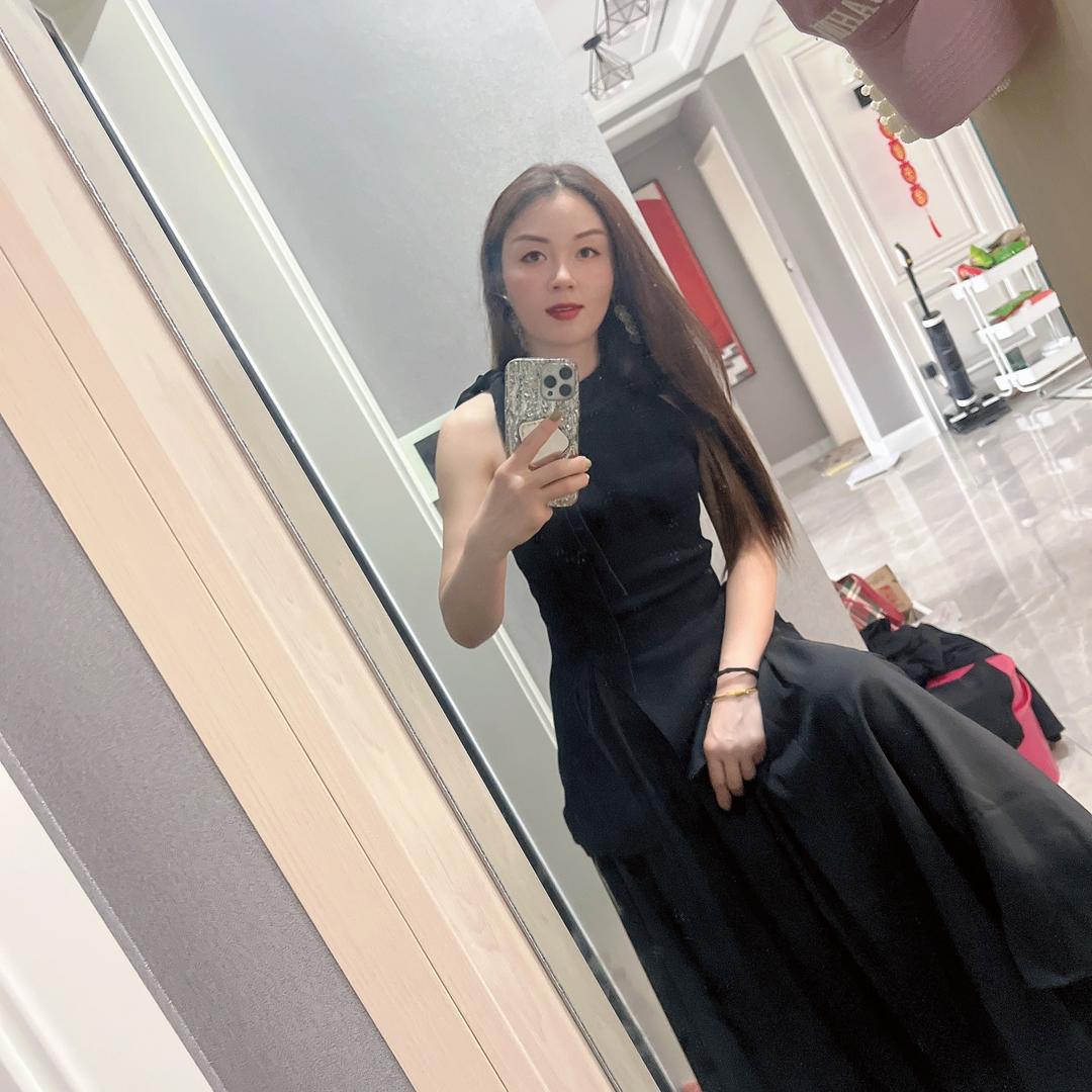 临泉娜娜罩衣厂