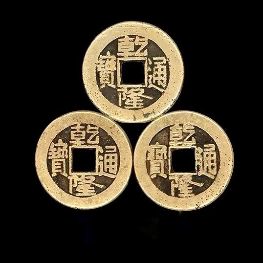 弘沙涵光讲易