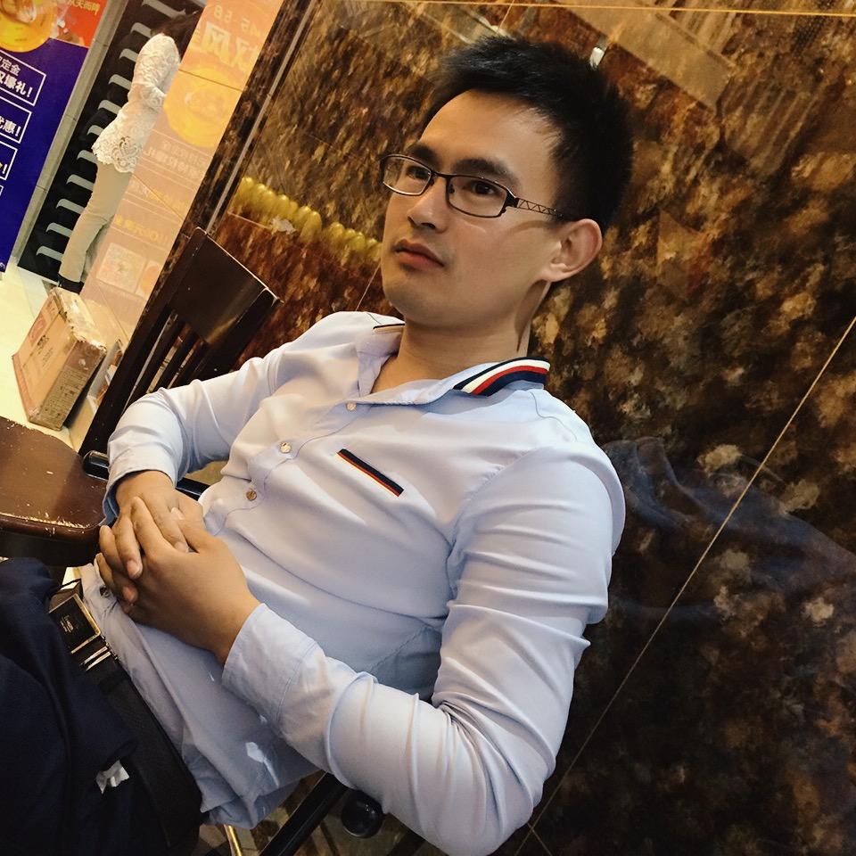 被瓷砖耽误的鸟爸