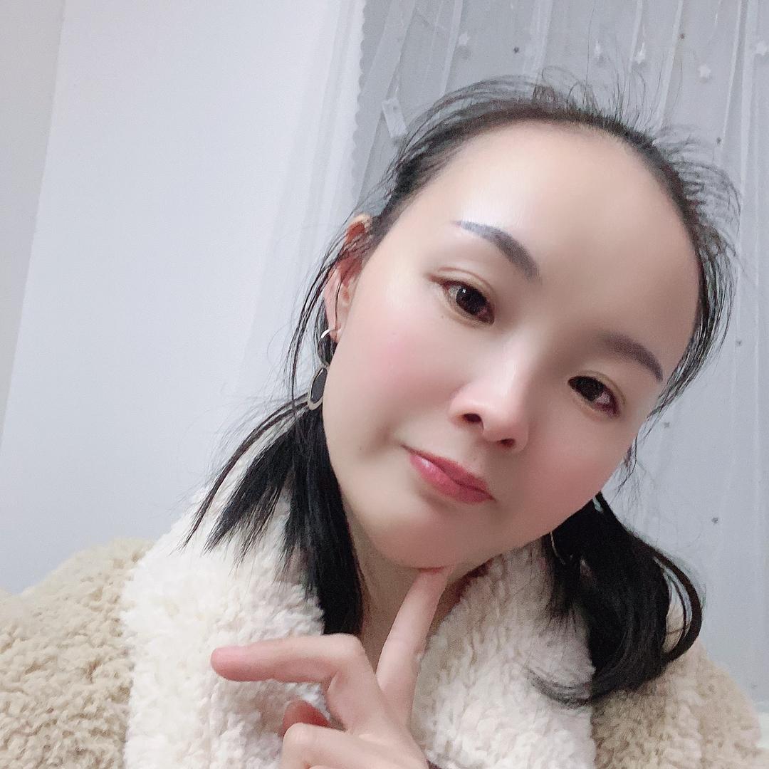 广州芷凤阁服饰