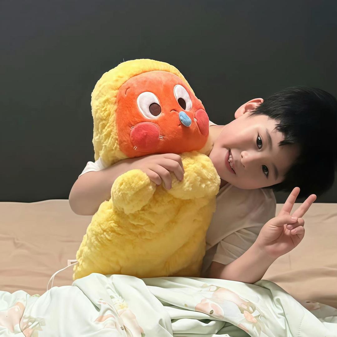 曈05