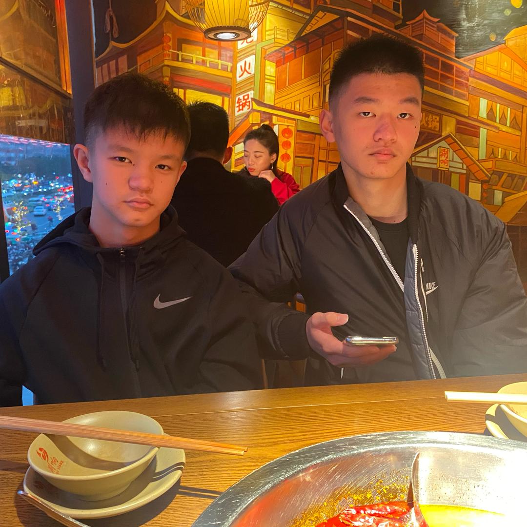 李小姐