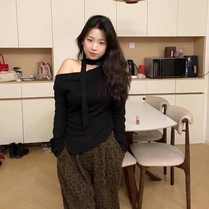 莹莹拽得很