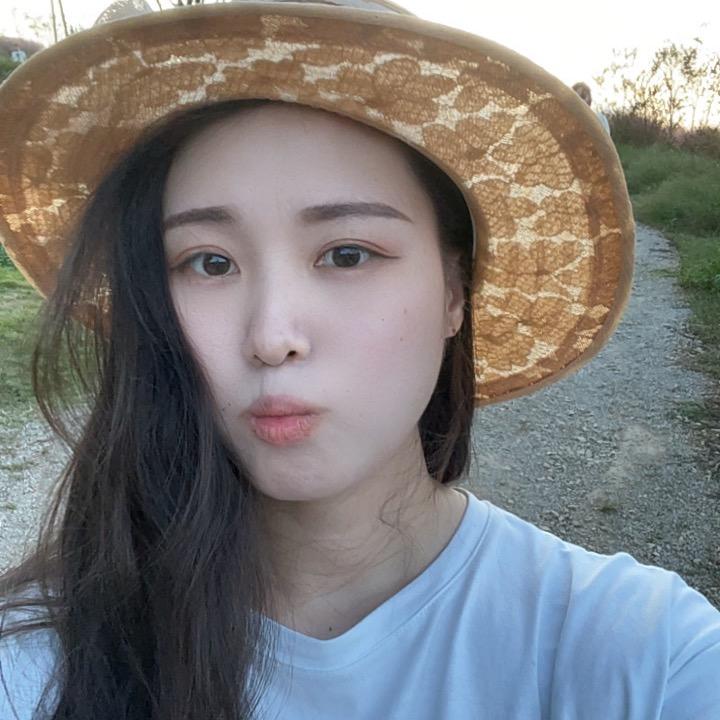 何小姐的春夏秋冬✿