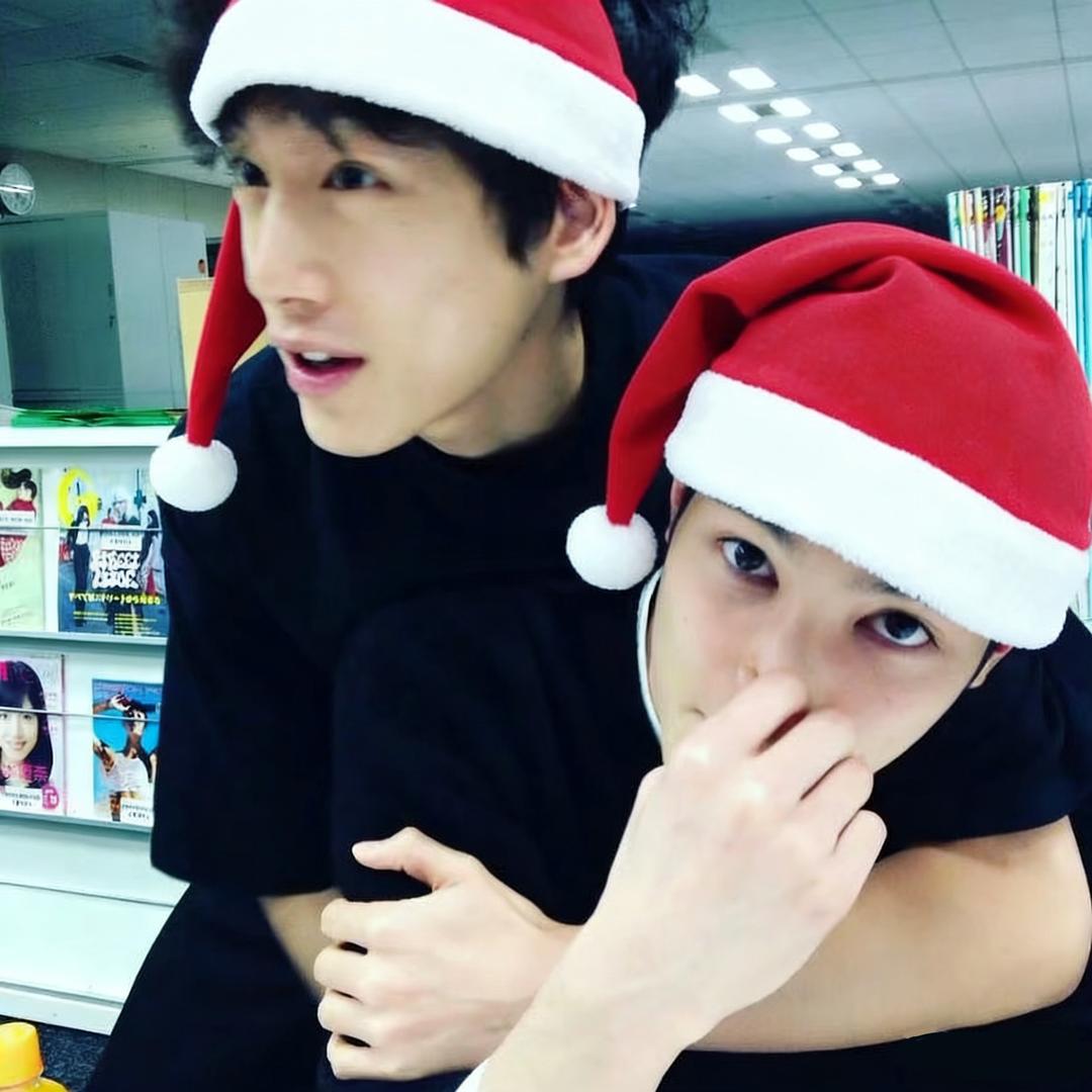 你是爱的中心（穿孔版）