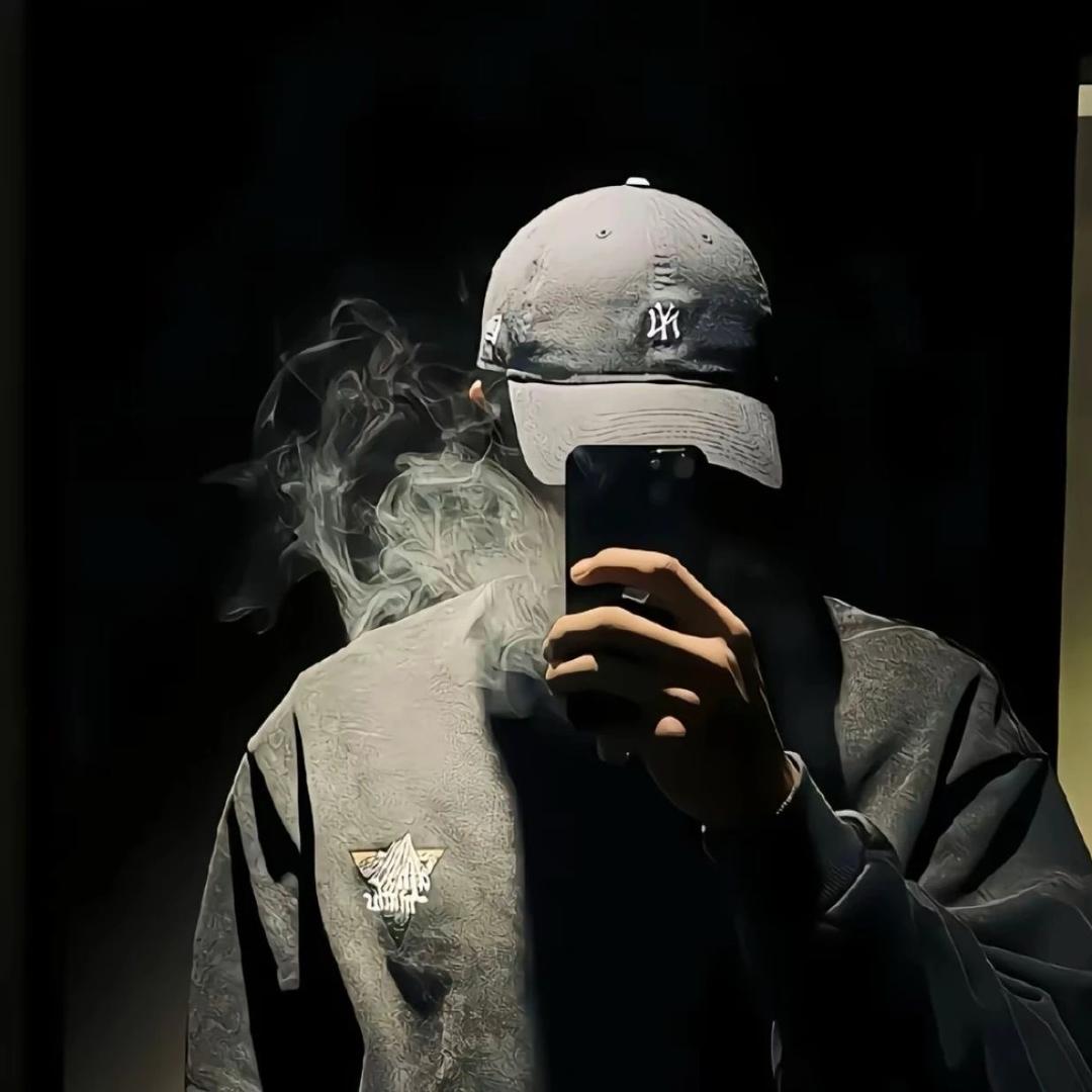 藏巴男孩子