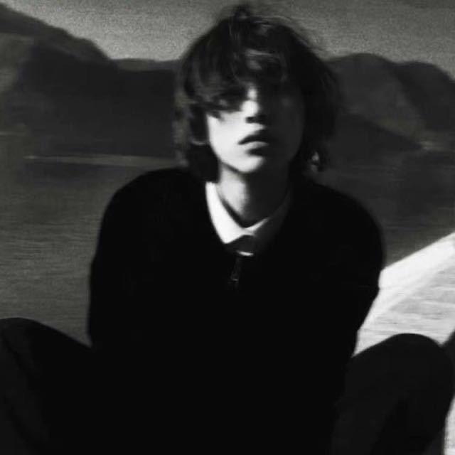 𝑨𝒍𝒆𝒙