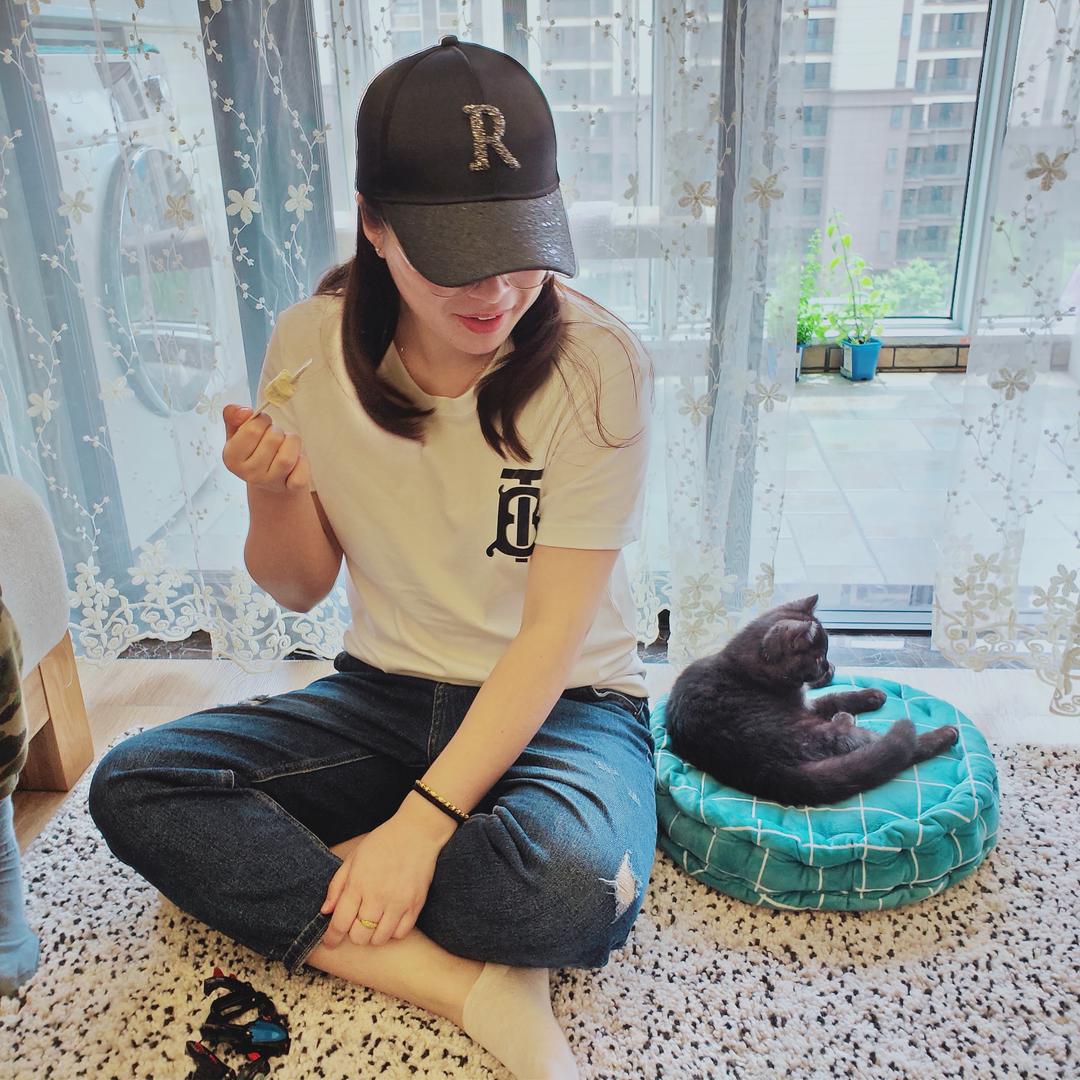 娜娜娜儿。