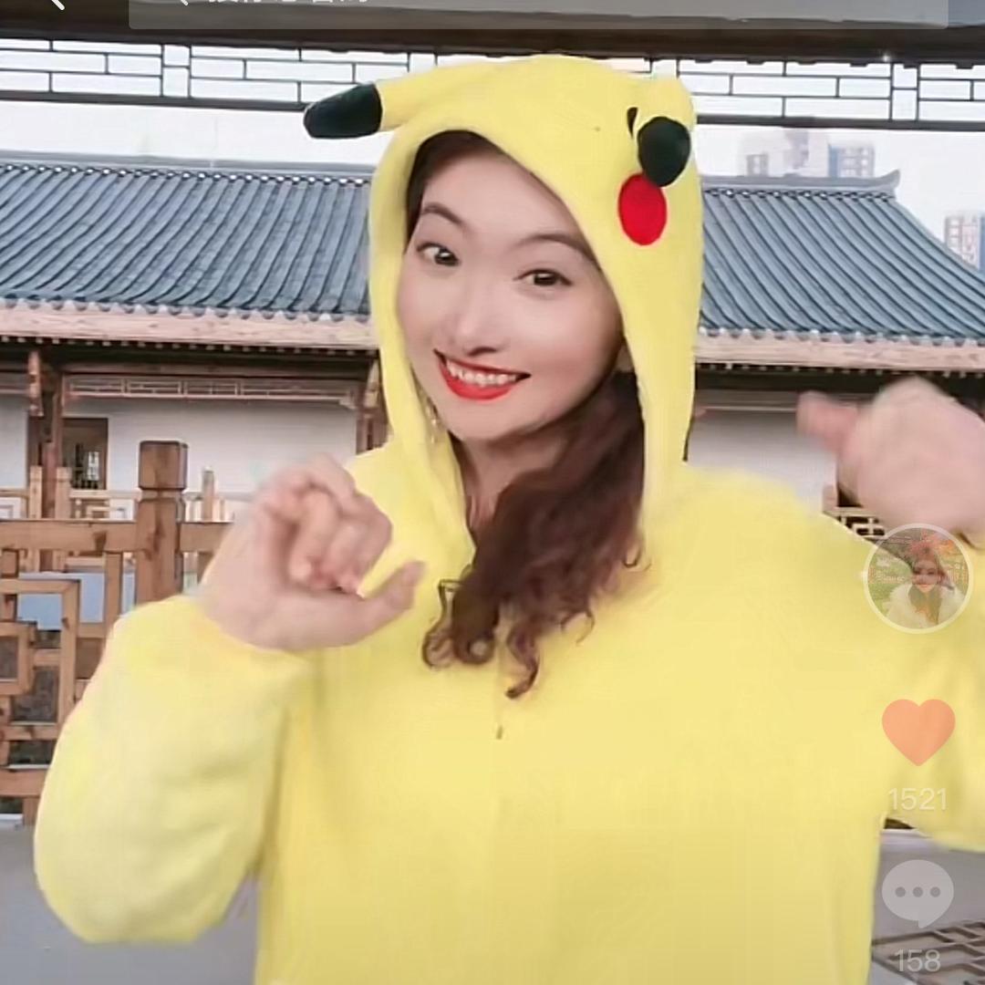 谭谭（脆绿汇泡菜）