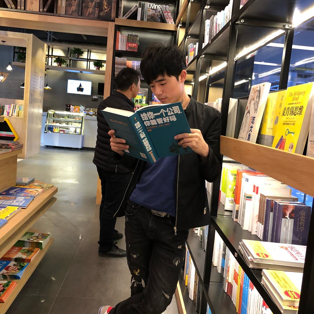 澧县小哥在泰国