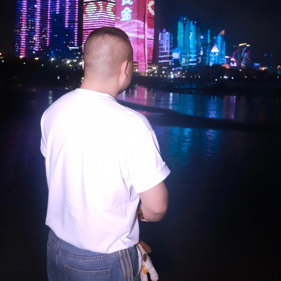 原来是小熊熊