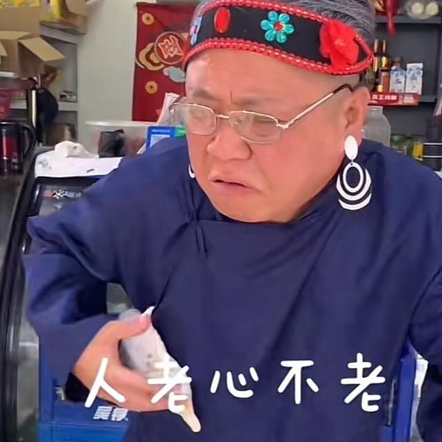 (霸道哥爱唱歌🎤）