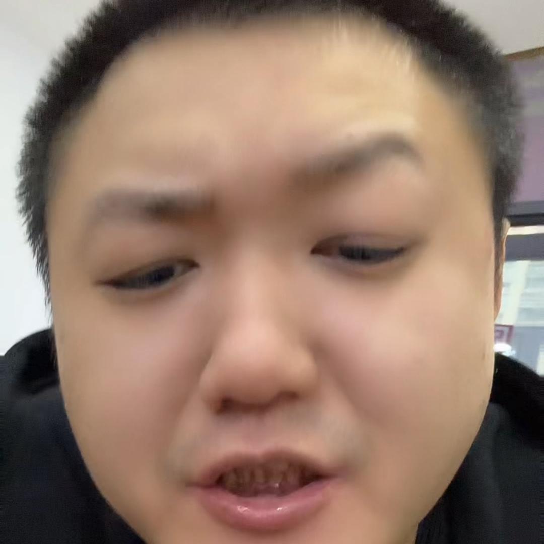 传奇大脸