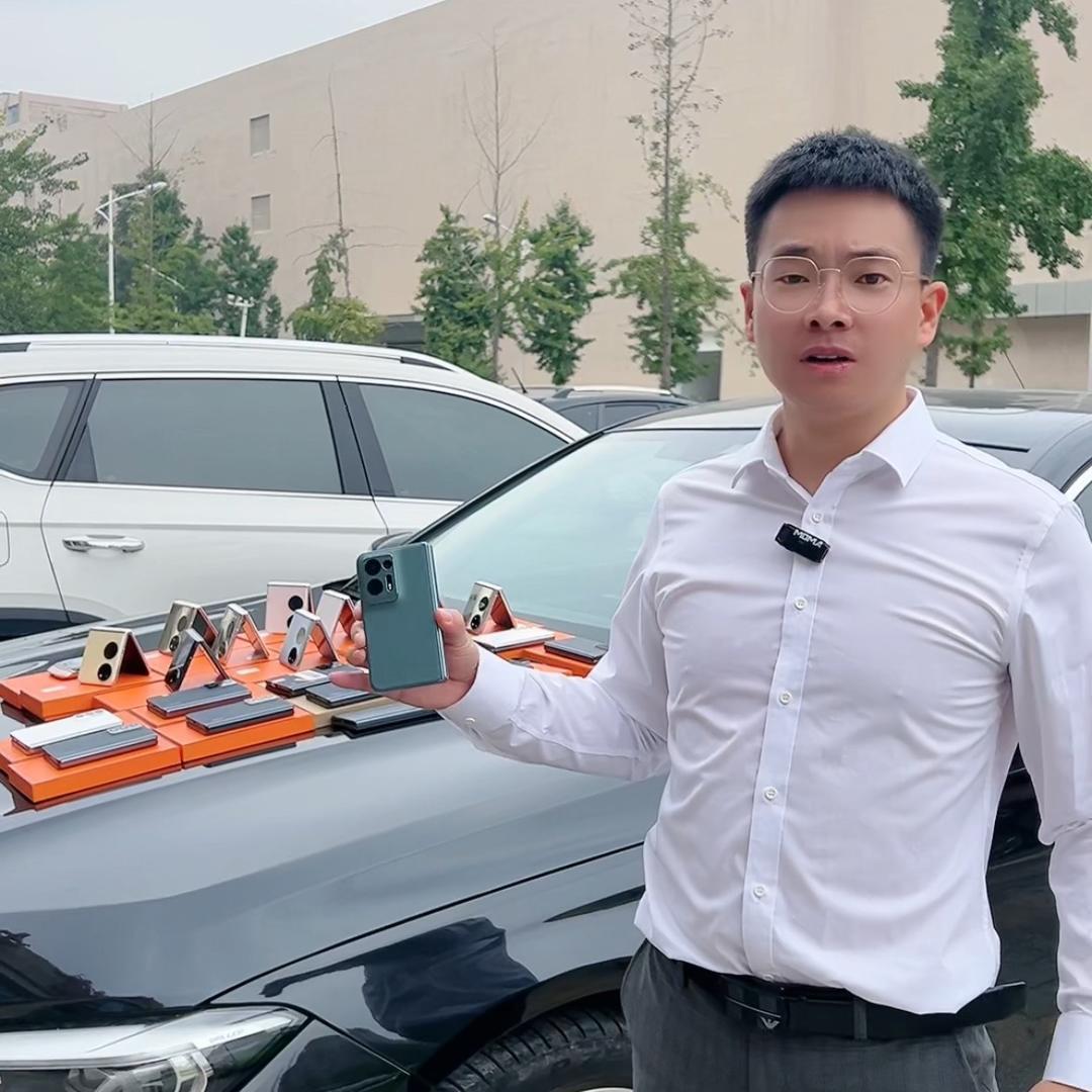 铁柱数码折扣仓