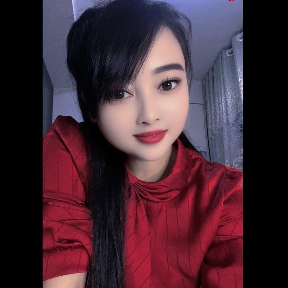 娜娜@