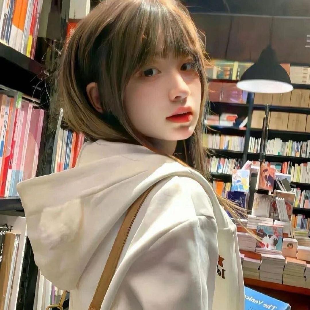 丝绒拿铁有点甜