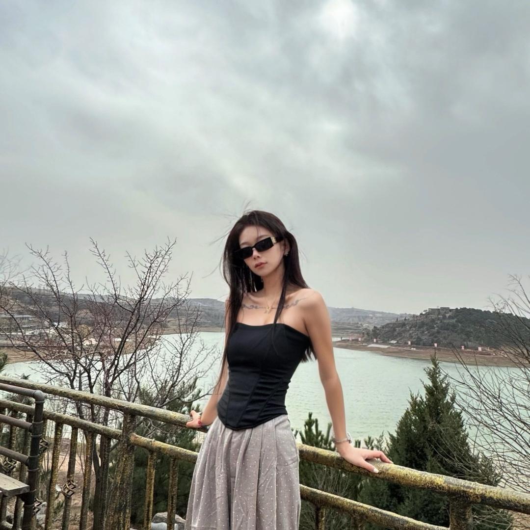 Yue悦