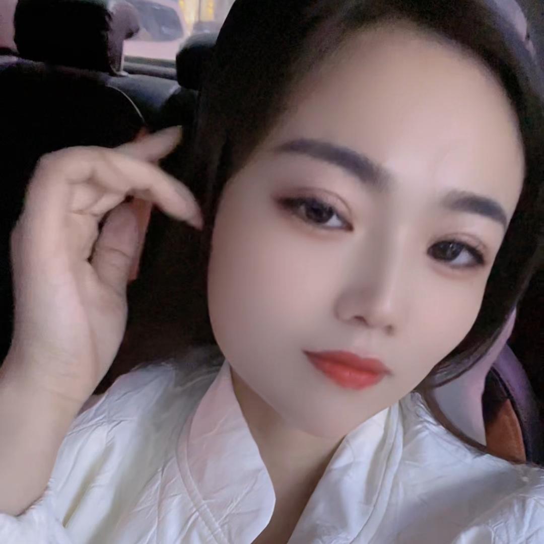 依依