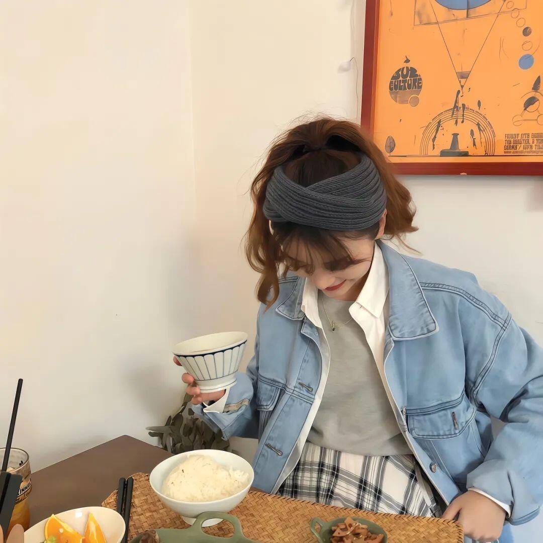 是小怡吖