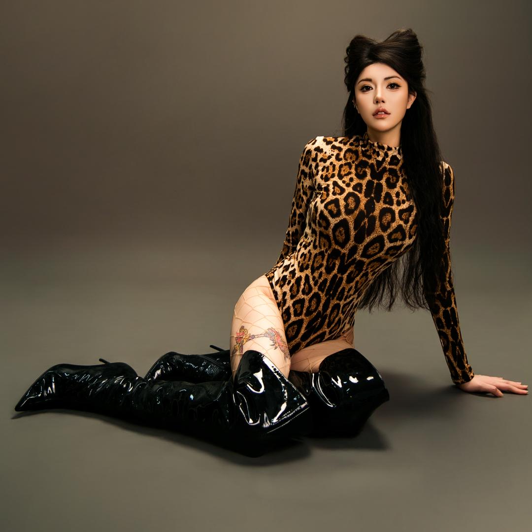 𝑬𝒍𝒗𝒂¹⁰²⁴