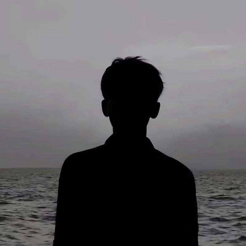 渴了喝水饿了扇嘴