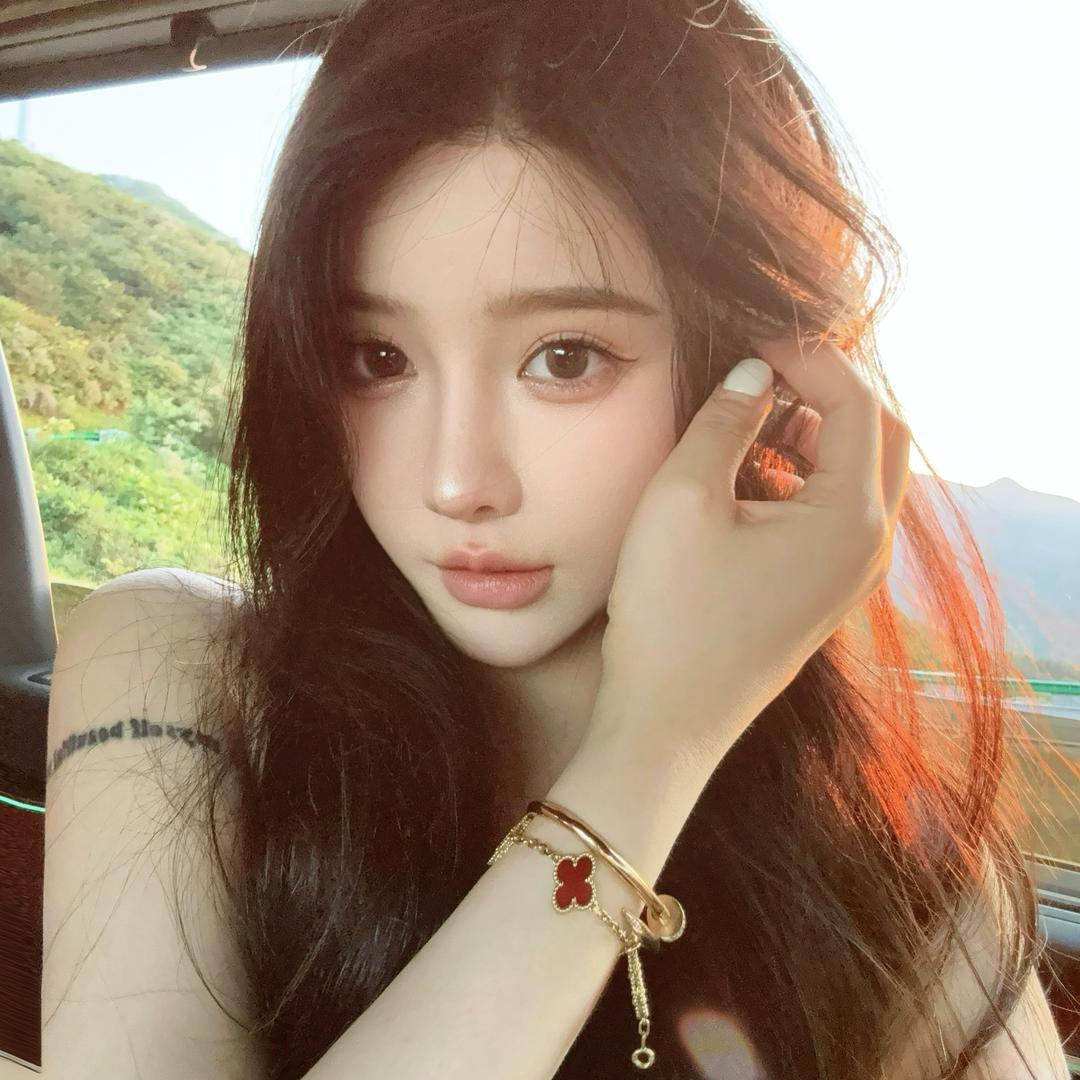 是燃燃吖