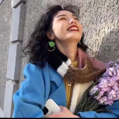 玲玲💋