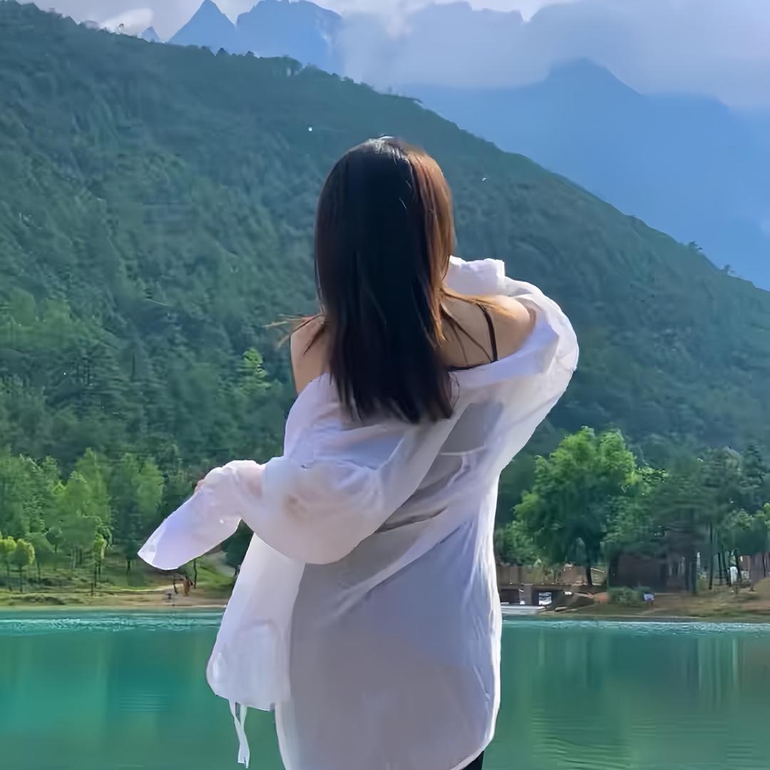 晁烽吖