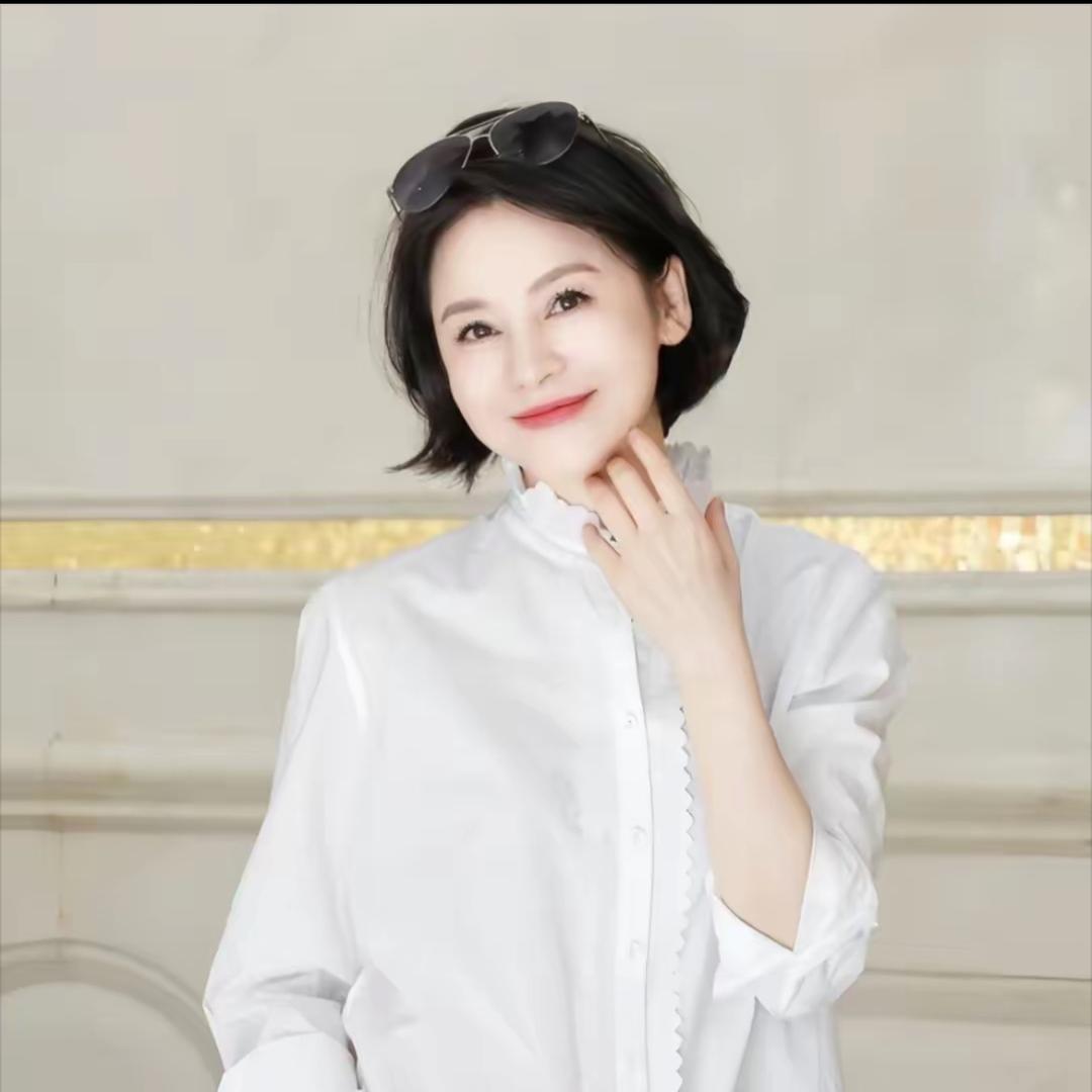 我是摩羯♑️穿搭精选分享