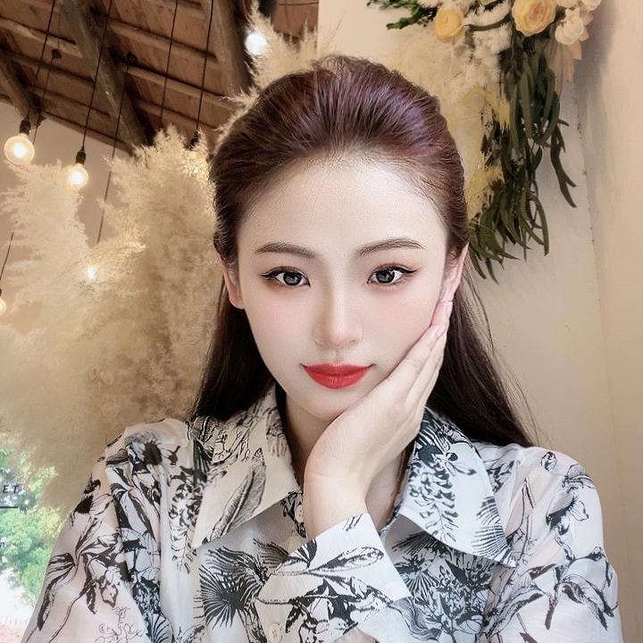 胡小夕羽绒定制