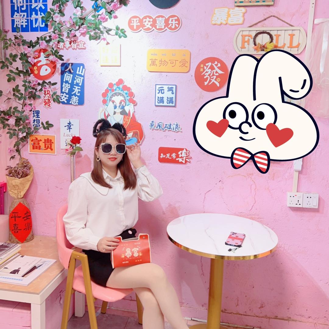 广州贝贝熊礼品批发~小姐姐🌹