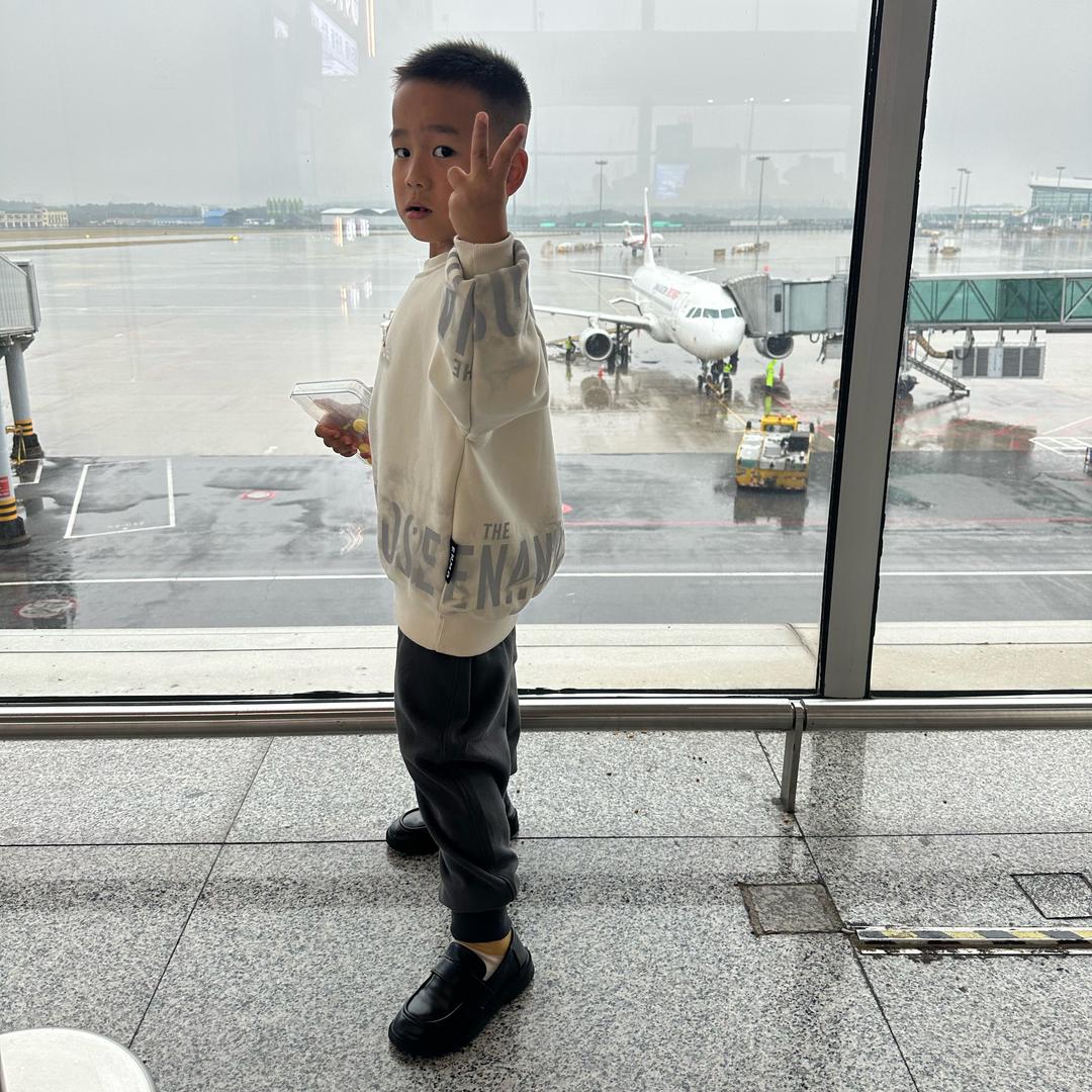 დ❦刘刘大顺ღ❦