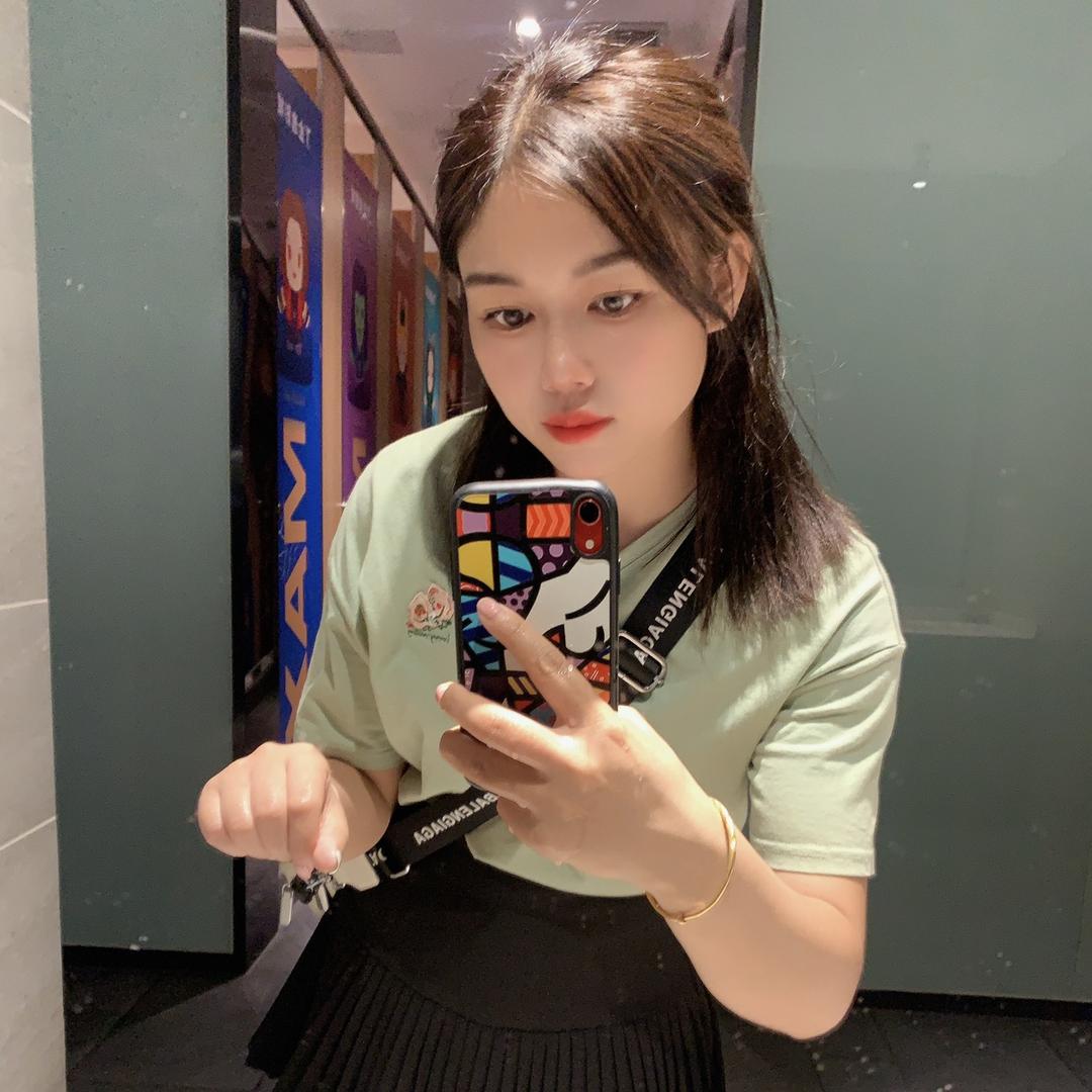 羊羊姐(没找到适合的赛道)