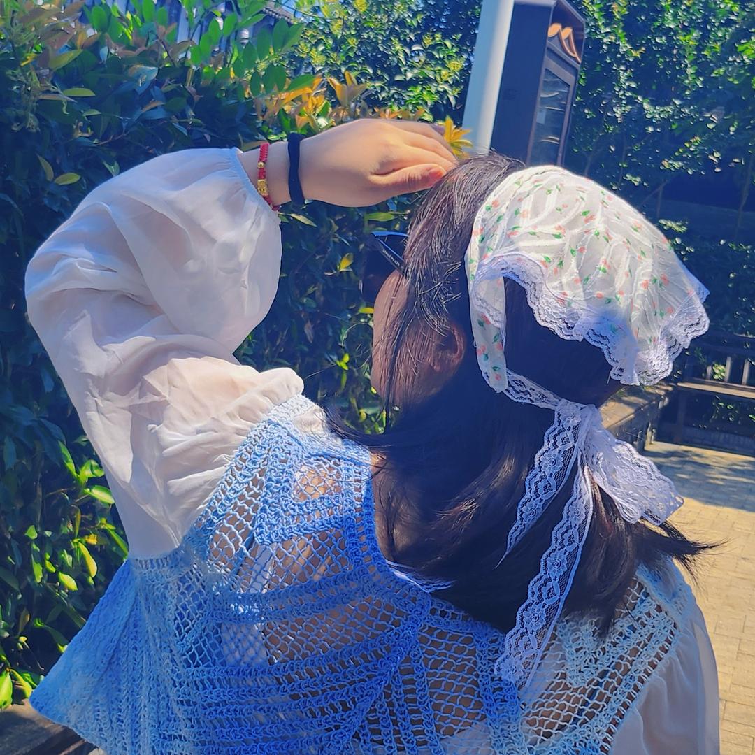 小何暴富巨有钱💰