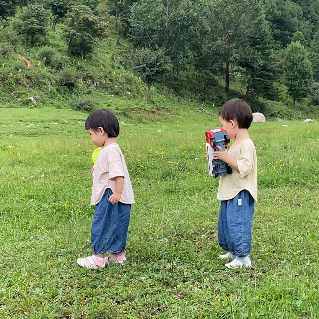 天天朗朗成长记（龙凤胎）