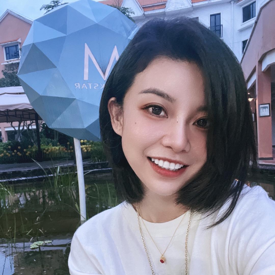 妖妖挑彩宝bling