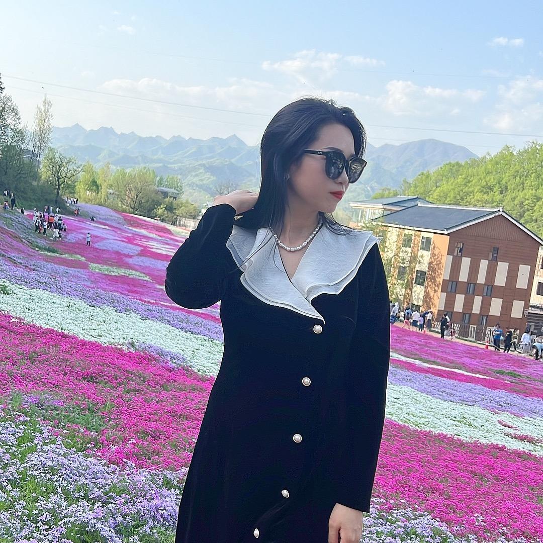 华美内衣•女装集合店