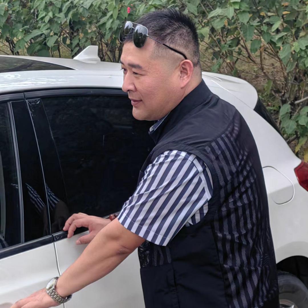 自由飞翔💰