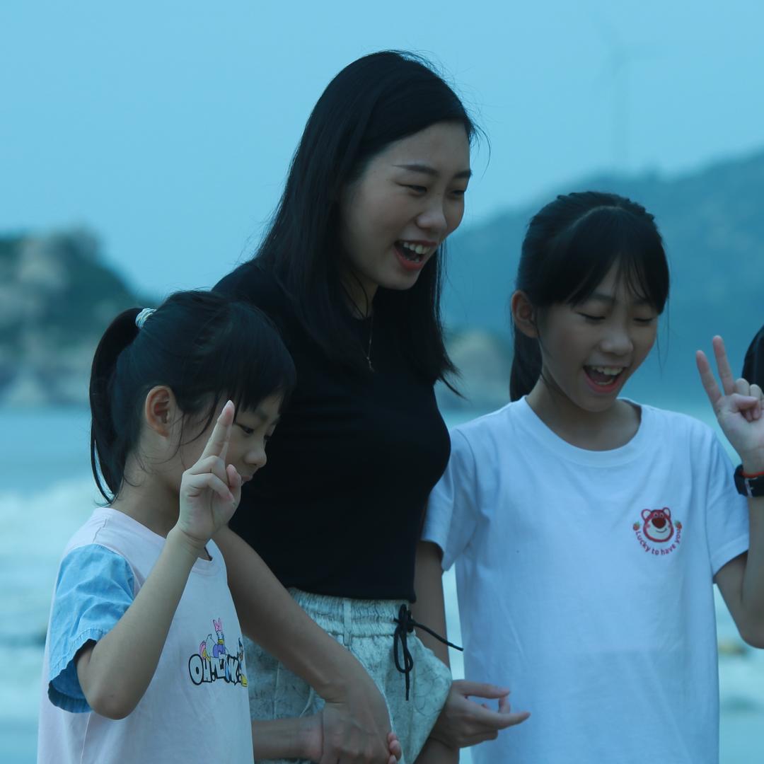 芳姐一家.🍀