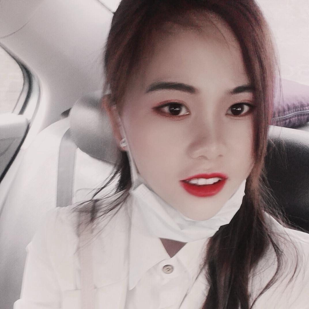 是★艳子♥呀