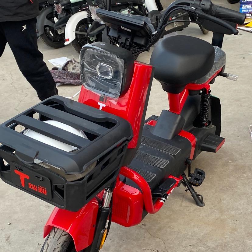 赵八台铃电动车