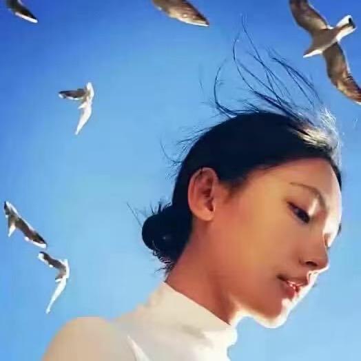 大脸妹