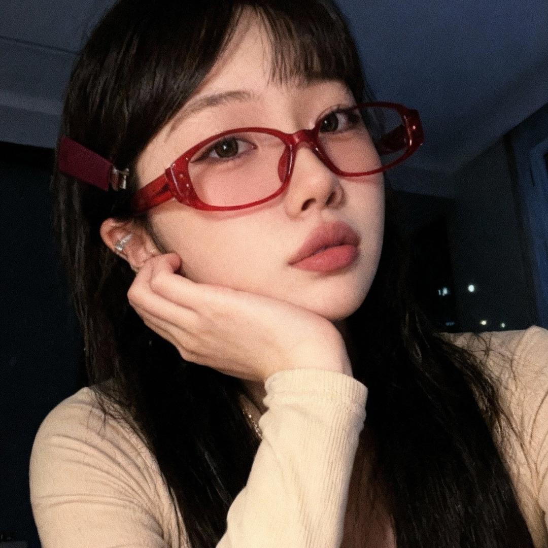 腿腿.