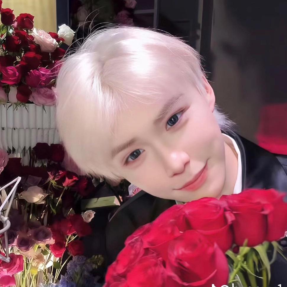 芝亊秋🍂🍂🍂🍂